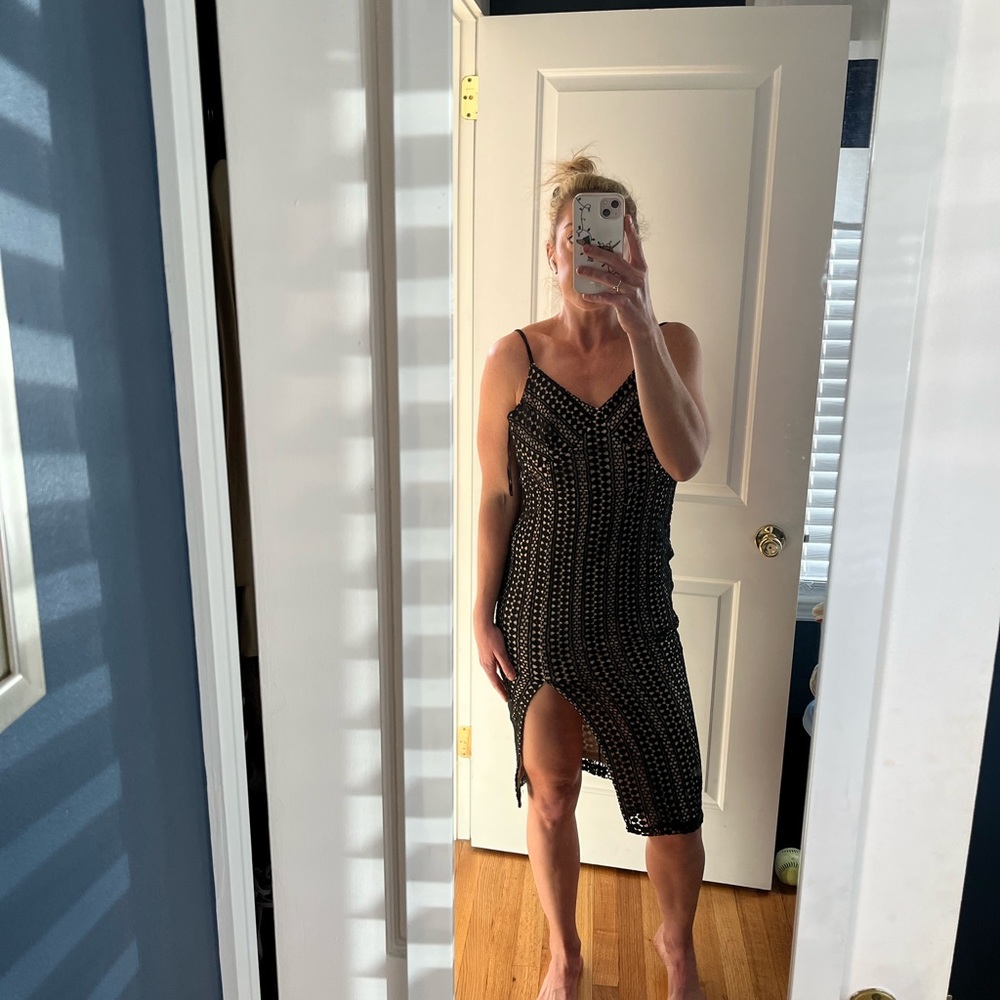 Lulu’s Black Dress